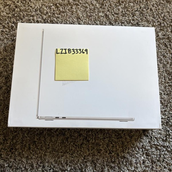 MacBook Air 2024 (M3) - 13 inch - 512 GB, Starlight, 16 GB, Apple M3, 10-core GPU