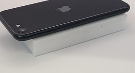 Mint
													Apple iPhone SE 3rd Gen 2022 - AT&T, Midnight, 64 GB, A2595, photo 1 of 7