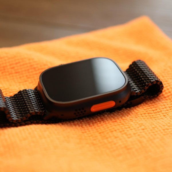 Apple Watch Ultra 2 49mm - Unlocked, Black, A2986