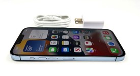 Good
													Apple iPhone 13 Pro Max - Unlocked, Sierra Blue, 1 TB, A2484, photo 5 of 6