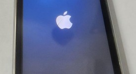 Good
													Apple iPhone 3GS - Unlocked, Black, 8 GB, photo 5 of 12