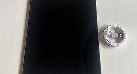 Mint
													Apple iPad 9th Gen - Unlocked, Gray, 64 GB, A2603, photo 2 of 7