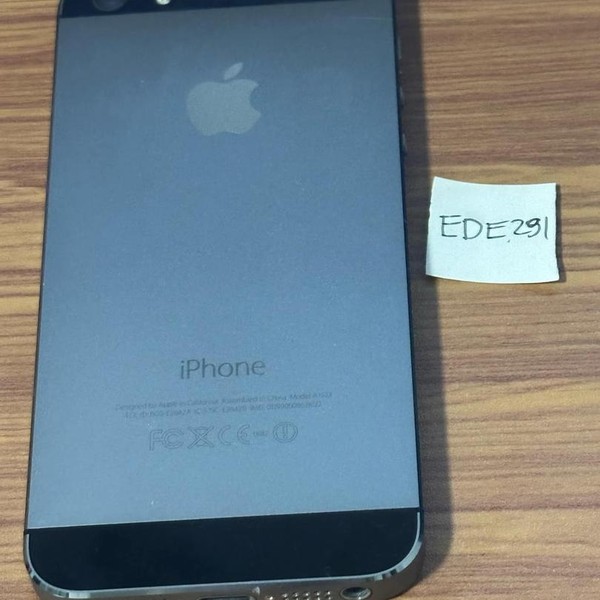 Apple iPhone 5S - Unlocked, 16 GB, Gray, A1533