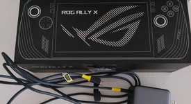 Good
													Asus ROG Ally X - Z1 Extreme, Black, 2 TB, 24 GB, photo 1 of 3