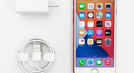 Fair
													Apple iPhone 7 - Unlocked, Red, 128 GB, A1660, photo 1 of 1
