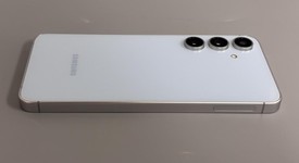 Good
													Samsung Galaxy S24 FE - AT&T, Blue, 128 GB, SM-S721U, photo 4 of 9