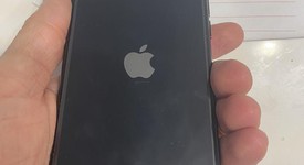 Mint
													Apple iPhone SE 3rd Gen 2022 - Unlocked, Midnight, 64 GB, A2595, photo 2 of 6
