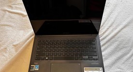 Mint
													Asus Zenbook, photo 2 of 11