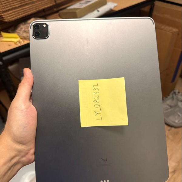 Apple iPad Pro 12.9 inch 5th Gen 2021 - Wi-Fi, 128 GB, Gray