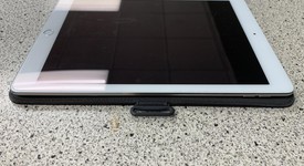 Mint
													Apple iPad Pro 9.7" - Verizon, Silver, 128 GB, A1674, photo 5 of 10