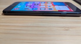 Good
													Apple iPhone SE 3rd Gen 2022 - T-Mobile, Midnight, 64 GB, A2595, photo 4 of 14