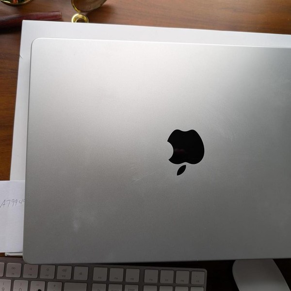 MacBook Pro 2021 - 14 inch - 512 GB, Gray, 16 GB, Apple M1 Max