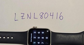 Good
													Apple Watch SE 2nd Gen 40mm - Unlocked, Silver, A2726 - Cellular, Aluminum, photo 1 of 6
