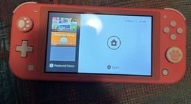 Mint
													Nintendo Switch Lite - Coral, photo 5 of 19