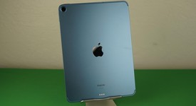 Mint
													Apple iPad Air 5th Gen - Unlocked, Blue, 256 GB, A2589, photo 5 of 9