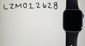 Good
													Apple Watch Series 7 45mm - Starlight, A2474 - GPS, Aluminum, photo 3 of 4