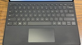 Good
													Microsoft Surface Pro 8 - I5, Graphite, 256 GB, 8 GB, photo 2 of 7