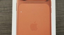 New
													Apple iPhone 17 Pro - Verizon, Cosmic Orange, 256 GB, A3256, photo 3 of 3