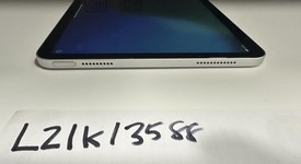 Good
													Apple iPad 10th Gen - Wi-Fi, Silver, 256 GB, A2696, photo 5 of 9