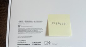 New
													MacBook Pro 2024 - 14" - Apple M4, Space Black, 512 GB, 16 GB, photo 3 of 3