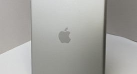 Good
													Apple iPad 9th Gen - Unlocked, Silver, 256 GB, A2603, photo 3 of 5