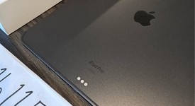 Mint
													Apple iPad Pro 13" (M4) 2024 - Unlocked, Black, 256 GB, 8 GB, A2926, Standard Glass, photo 5 of 8