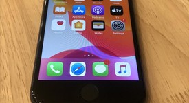 Good
													Apple iPhone 8 - AT&T, Gray, 64 GB, A1905, GSM, photo 3 of 6