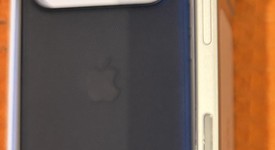 Mint
													Apple iPhone 17 Pro - Unlocked, Silver, 256 GB, A3256, photo 2 of 8