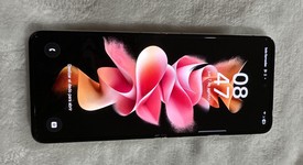 Mint
													Samsung Galaxy Z Flip3 5G - Verizon, Cream, 128 GB, 8 GB, SM-F711U, photo 1 of 7