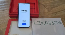 Good
													OnePlus Open - Unlocked, Green, 512 GB, 16 GB, photo 3 of 9