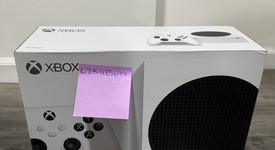 New
													Xbox Series S (2020) - White, 512 GB, photo 1 of 3
