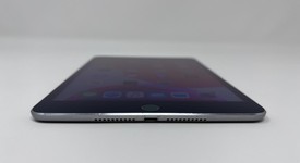 Mint
													Apple iPad Mini 4 - Wi-Fi, Gray, 64 GB, photo 3 of 6