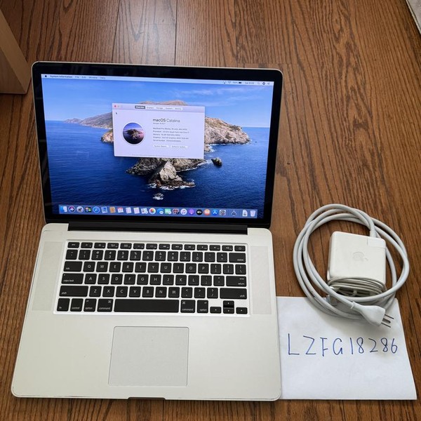 MacBook Pro 2015 (Retina) - 15 inch - 256 GB, Silver, 16 GB