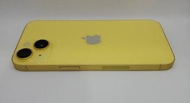 Mint
													Apple iPhone 14 - Unlocked, Yellow, 256 GB, A2649, photo 5 of 6