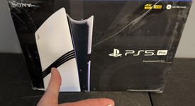 Mint
													PlayStation 5 Pro (2024) - White, 2 TB, photo 1 of 22