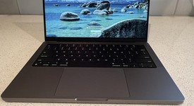 Mint
													MacBook Pro Late 2023 (M3) - 14" - Apple M3, Gray, 512 GB, 8 GB, 10-core GPU, photo 5 of 11