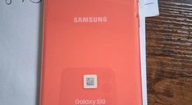 Good
													Samsung Galaxy S10 - Unlocked, Pink, 128 GB, 8 GB, SM-G973U1, photo 4 of 6