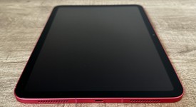 Mint
													Apple iPad 10th Gen - Unlocked, Pink, 256 GB, A2757, photo 2 of 9