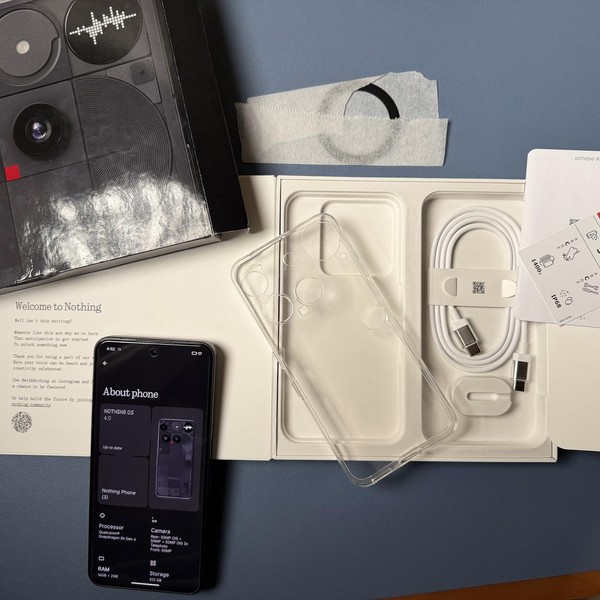 Nothing Phone (3) - Unlocked Non-US, 512 GB, Black, 16 GB