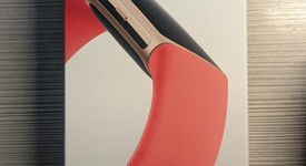 New
													Fitbit Charge 6 - Gold, photo 2 of 6