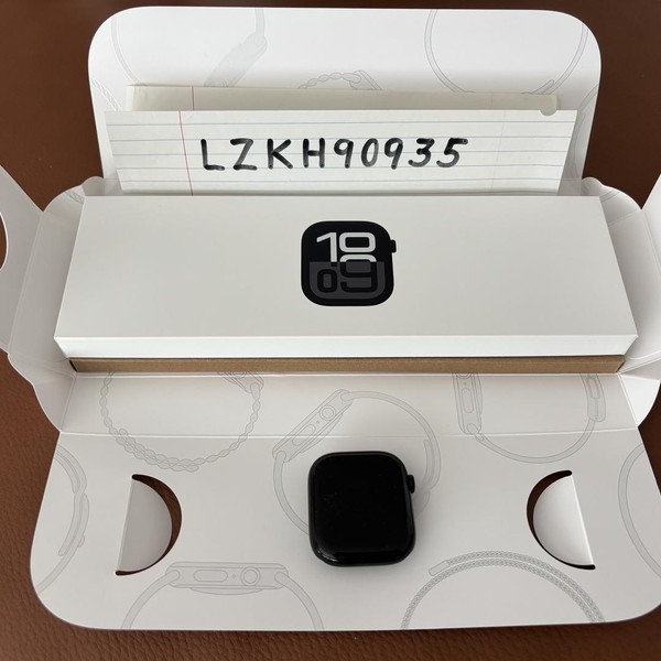 Apple Watch Series 10 46mm - Black, A2999 - GPS, Aluminum