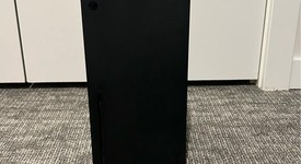 Mint
													Xbox Series X (2020) - Black, 1 TB, standard, photo 2 of 8