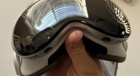 Mint
													Apple Vision Pro - 256 GB, photo 4 of 11