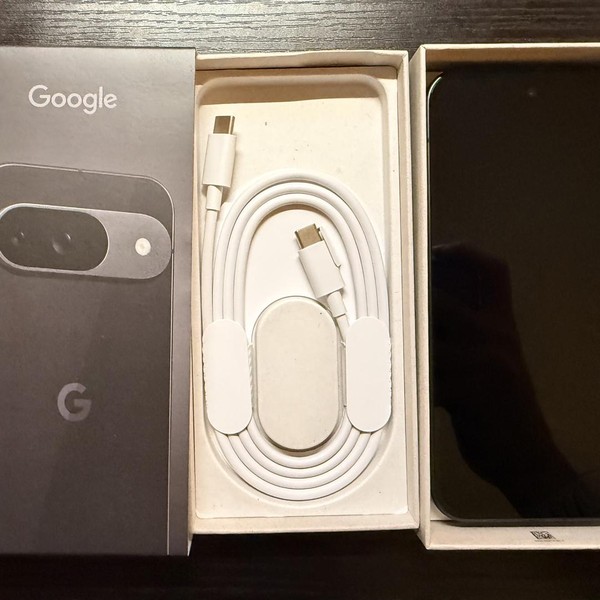 Google Pixel 9 - Unlocked Non-US, 128 GB, Obsidian, 12 GB, GUR25