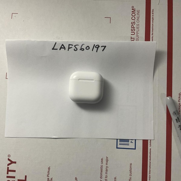 Apple AirPods (4th Gen) - Active Noise Cancellation