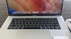 Good
													MacBook Pro 2017 (With Touch Bar) - 15" - I7, Silver, 2 TB, 16 GB, photo 5 of 20