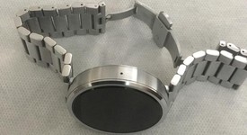 Good
													Moto 360 - Silver, 4 GB, photo 3 of 9