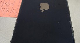 Fair
													Apple iPhone SE 3rd Gen 2022 - Unlocked, Midnight, 128 GB, A2595, photo 4 of 6