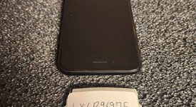 Fair
													Apple iPhone SE 3rd Gen 2022 - Unlocked, Midnight, 64 GB, A2595, photo 4 of 7
