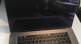 Good
													MacBook Pro 2016 (With Touch Bar) - 15" - Gray, 1 TB, 16 GB, photo 4 of 17